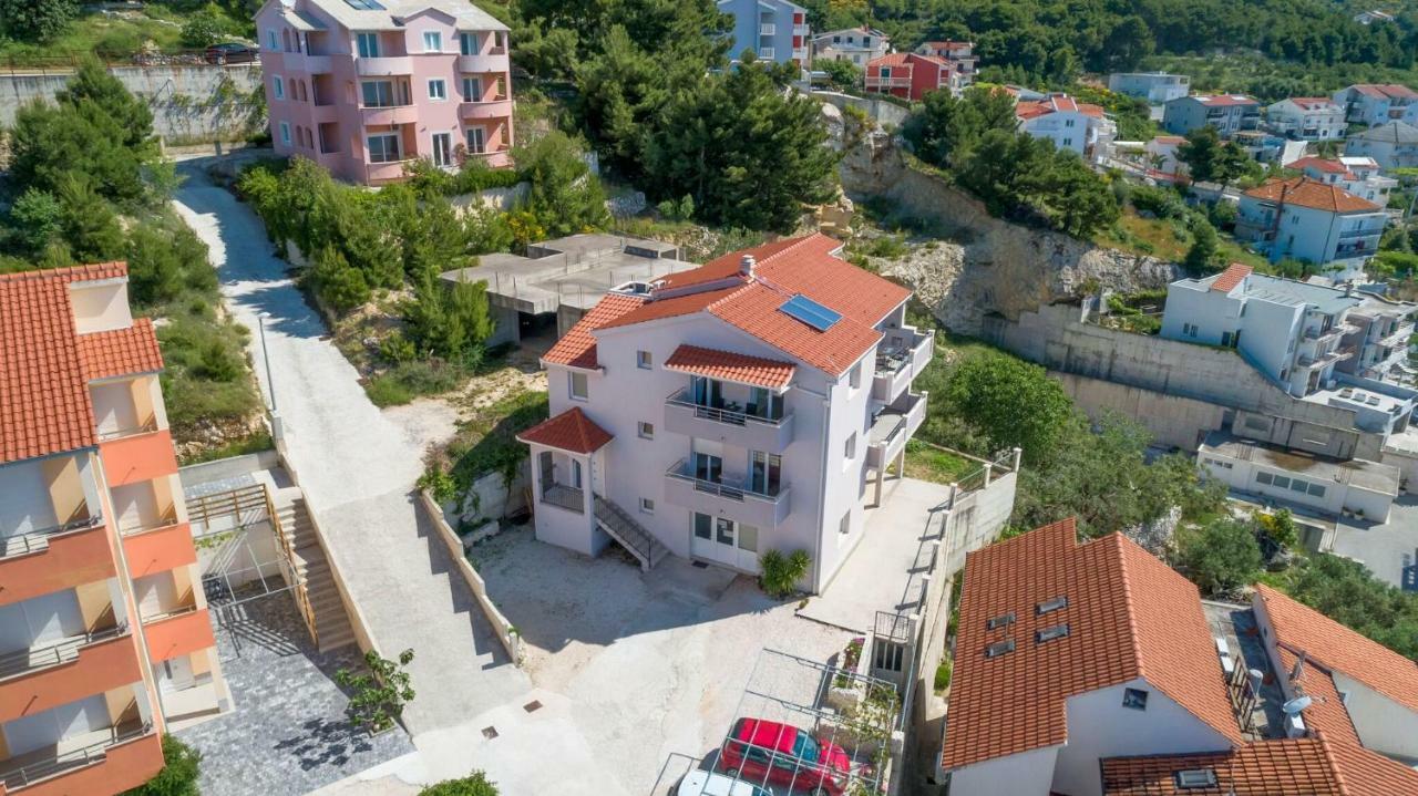 Apartmani Ticinovic Omiš Exterior foto