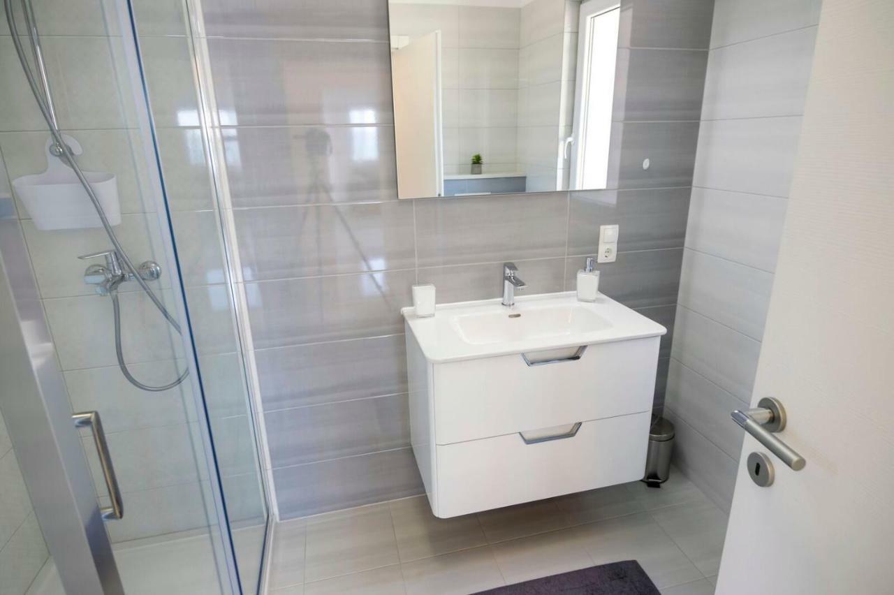 Apartmani Ticinovic Omiš Exterior foto