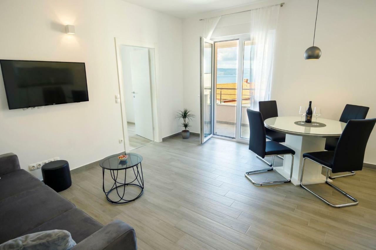 Apartmani Ticinovic Omiš Exterior foto